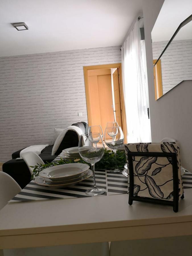Apartamento La Victoria Málaga Dış mekan fotoğraf