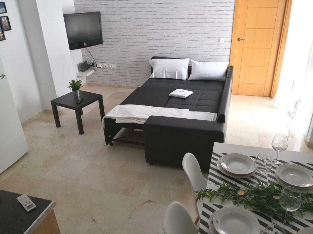 Apartamento La Victoria Málaga Dış mekan fotoğraf